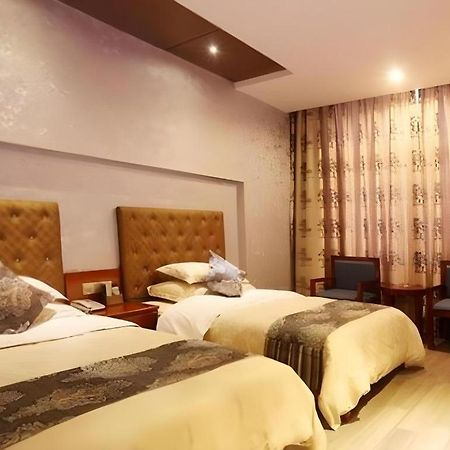 Fulante Theme Hotel Csangcsiacsie Kültér fotó